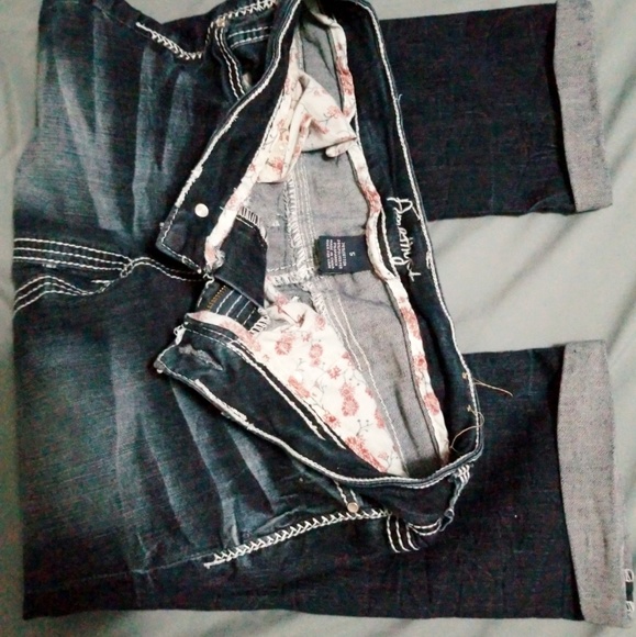 Amethyst capri jeans - Picture 3 of 3